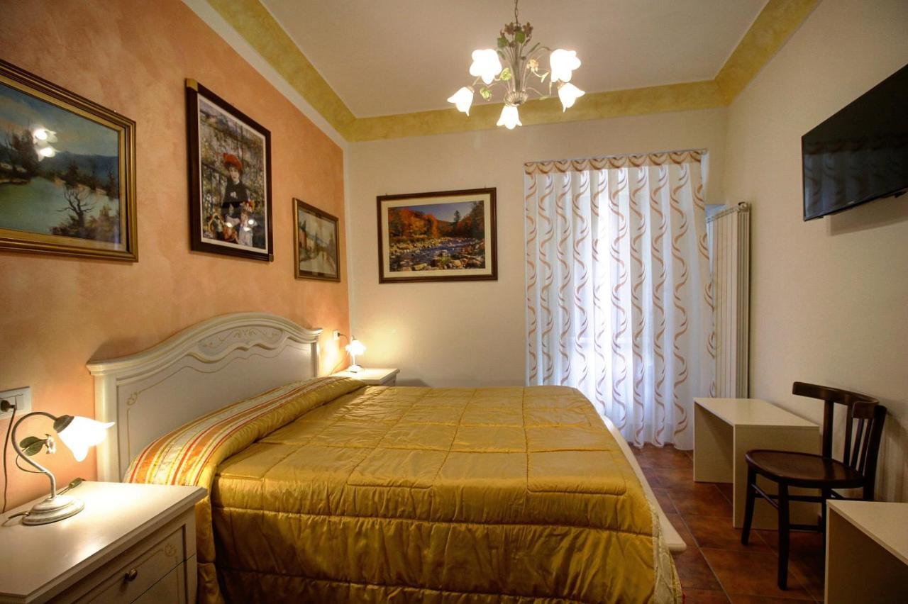 B&B In Centro A Pacentro Luaran gambar